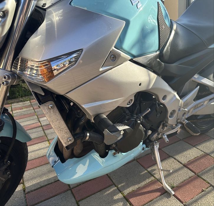 Suzuki GSR 600 2007