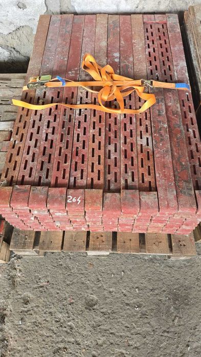 Montanti eclise papagali pene cofraje accesorii