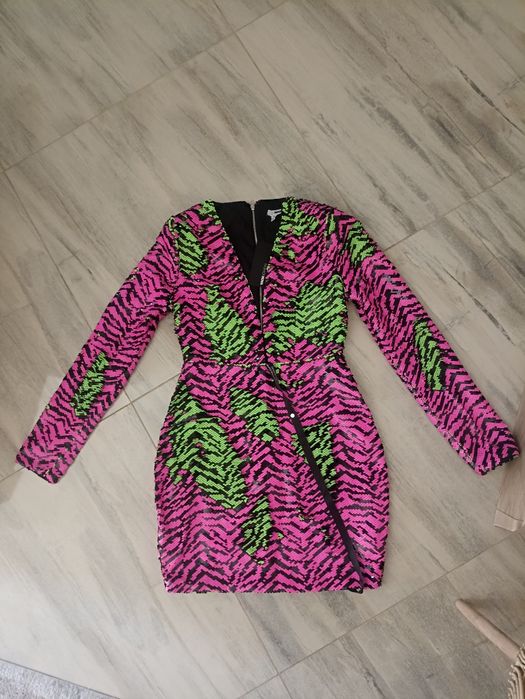 Супер ефектна дамска рокля с пайети