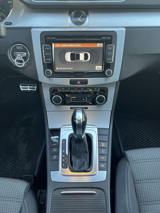 Фабрична мултимедия за VW - RCD 510