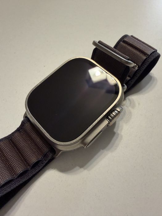 Apple Watch Ultra 2 - 49mm