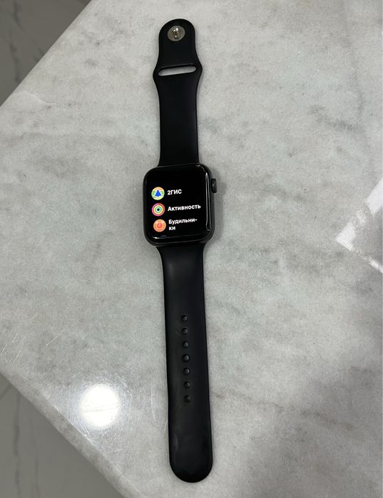 Apple watch se 44 mm