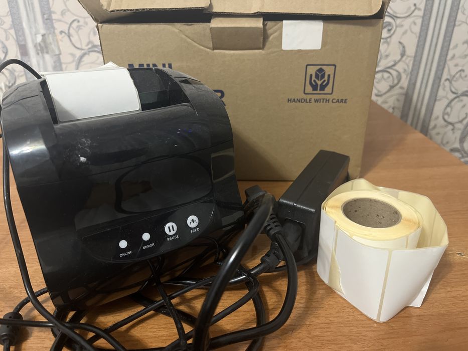 Принтер для наклеек и чеков