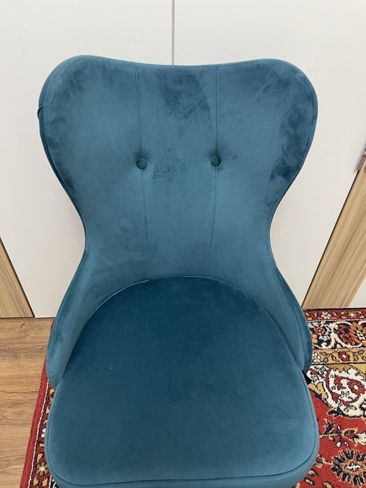 Стул для гостинной