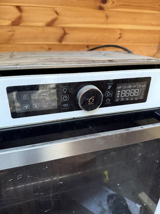 Cuptor incorporabil Whirlpool