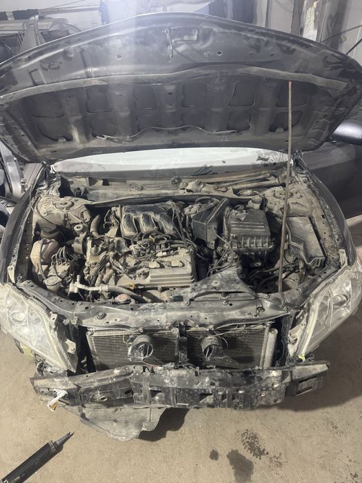 Двигатель Тойоота 3,5 2GR