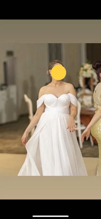 Rochie Alba potrivită mireasa