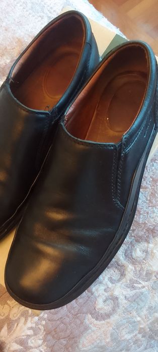 Продам мужские туфли