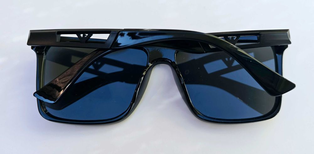 Ochelari de soare Armani