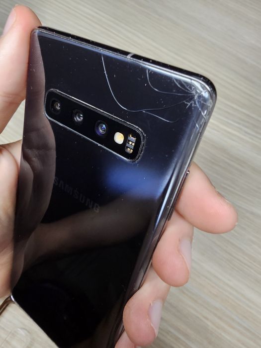 Se vinde Samsung S10+ 128 GB Prism Black