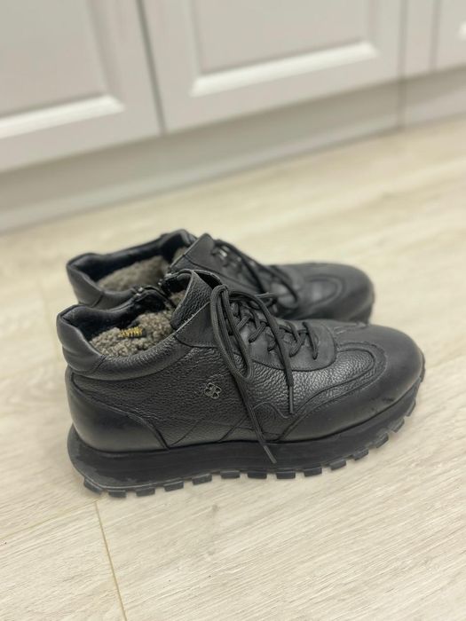 Зимние кроссовки