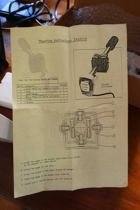 Antena Satelit KATHREIN UAS 35 EAD 12 TV 272349 G PROGRAME