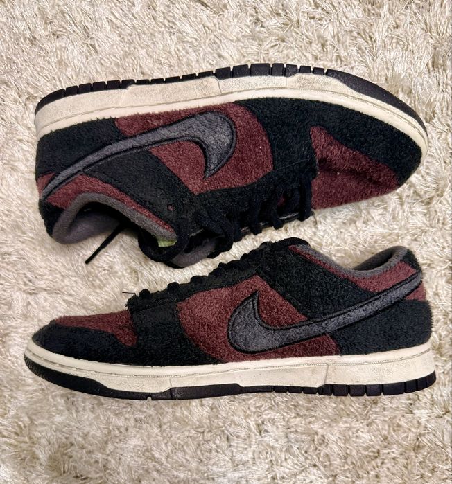 Nike Dunk Low Fleece Burgundy Crush size 40