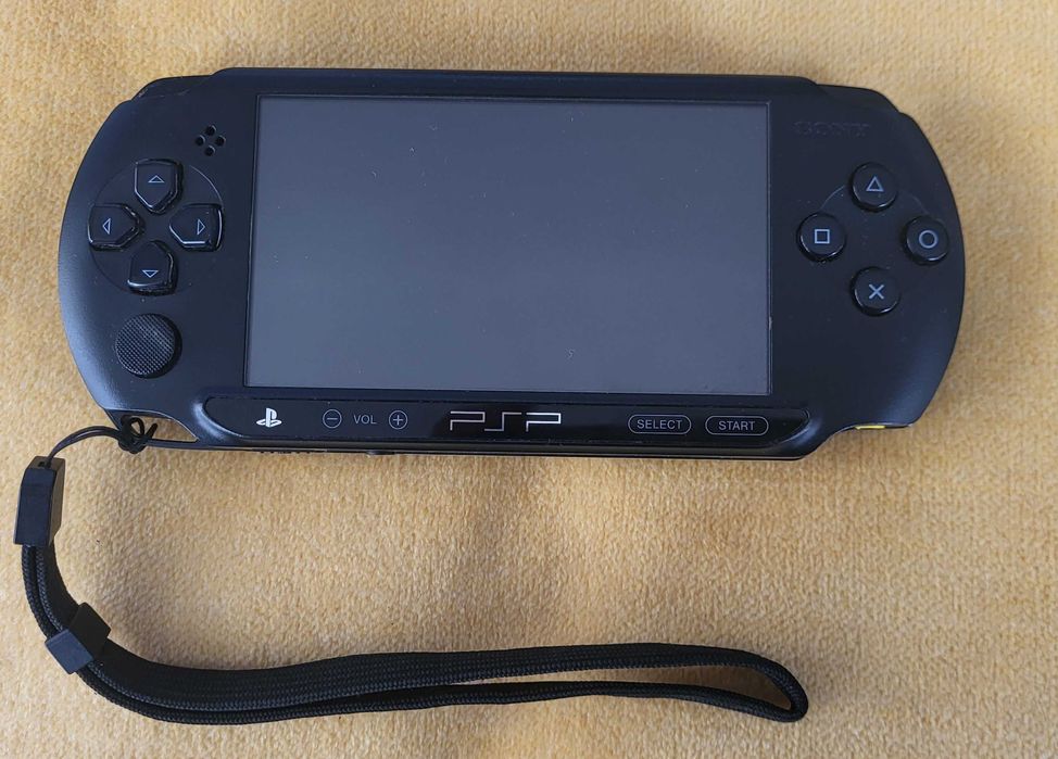 Consola PSP E1004