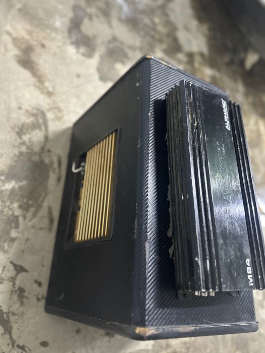 Сабвуфер, усилитель, колонки