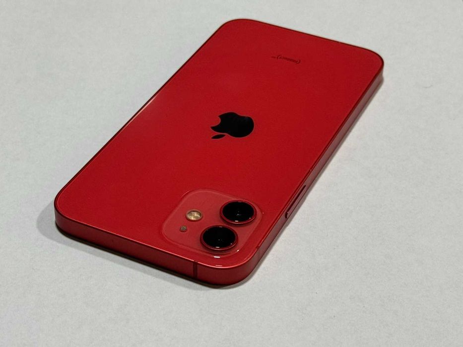 iPhone 12 64GB 77% Battery Health