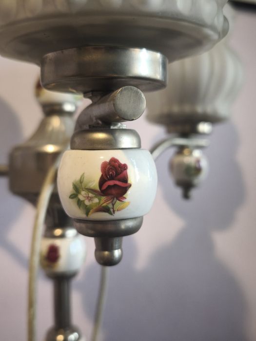 Старинна лампа с керамика