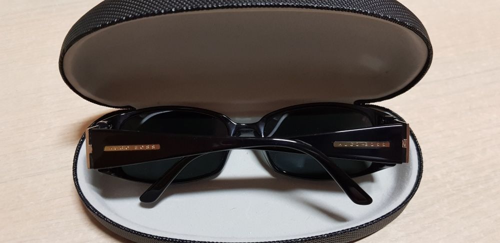 Ochelari Hugo Boss de soare