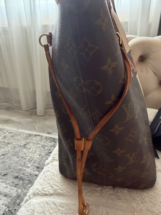 Geanta Louis vuitton