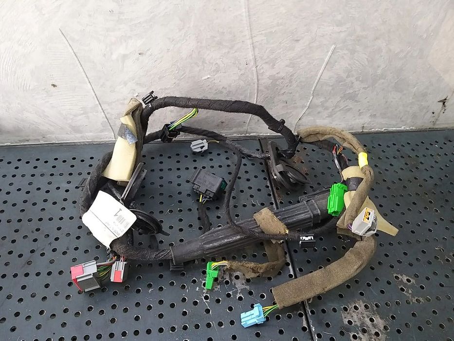 Cablaj instalatie electrica usa dreapta fata volvo xc60 d-31374749-002