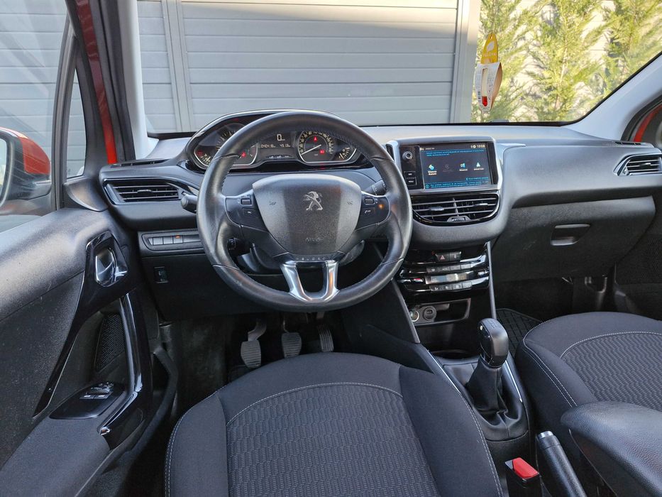Peugeot 208 Pure Tech