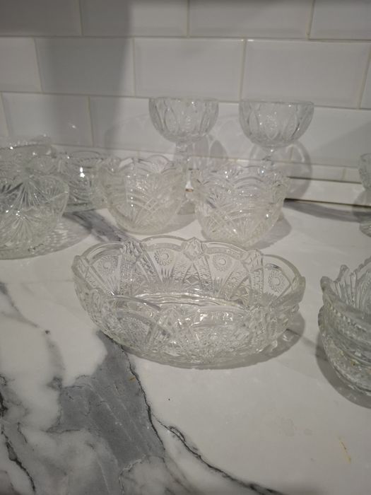 Продаётся крусталная посуда