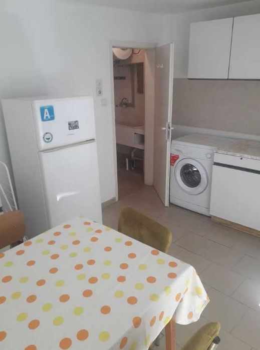 Дава се под наем Двустаен апартамент в Пловдив, Прослав - 65 кв.м за 219.3 € - Снимка #2