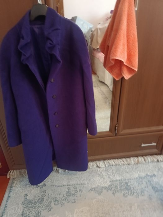 Пальто демисезонная