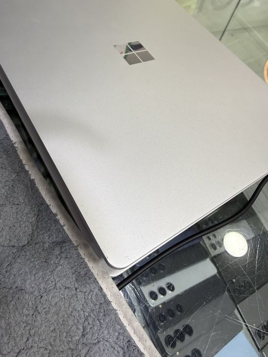 Ультрабук Surface Laptob Go 2 Core i5-1145g7 16/256gb
