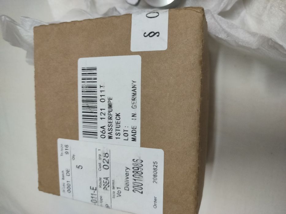 Помпа (насос охлаждения) пассат б5