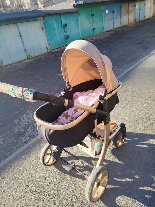 Продается коляска