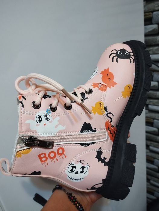 Ghete copii noi marimi diferite. Oferta.