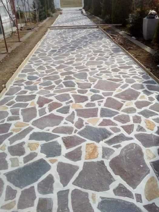 piatra naturala de munte si montaj