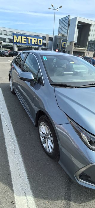 Vand Toyota corolla hybrid 1 proprietar