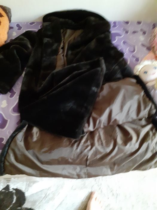 Haina blana sintetică măr 50 culoare maro