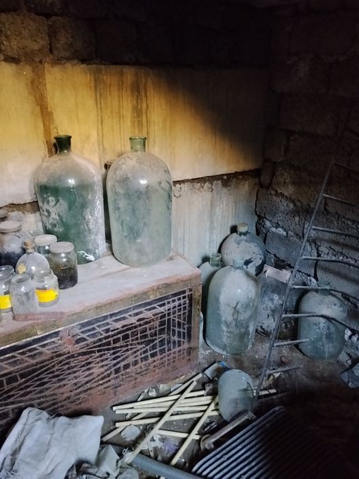 Продаются бутыли