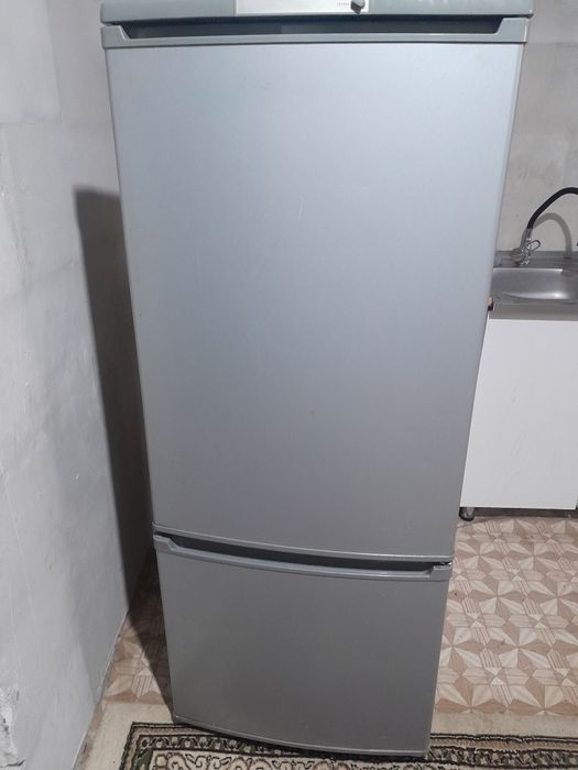 Холодилник сатылады 20000 га