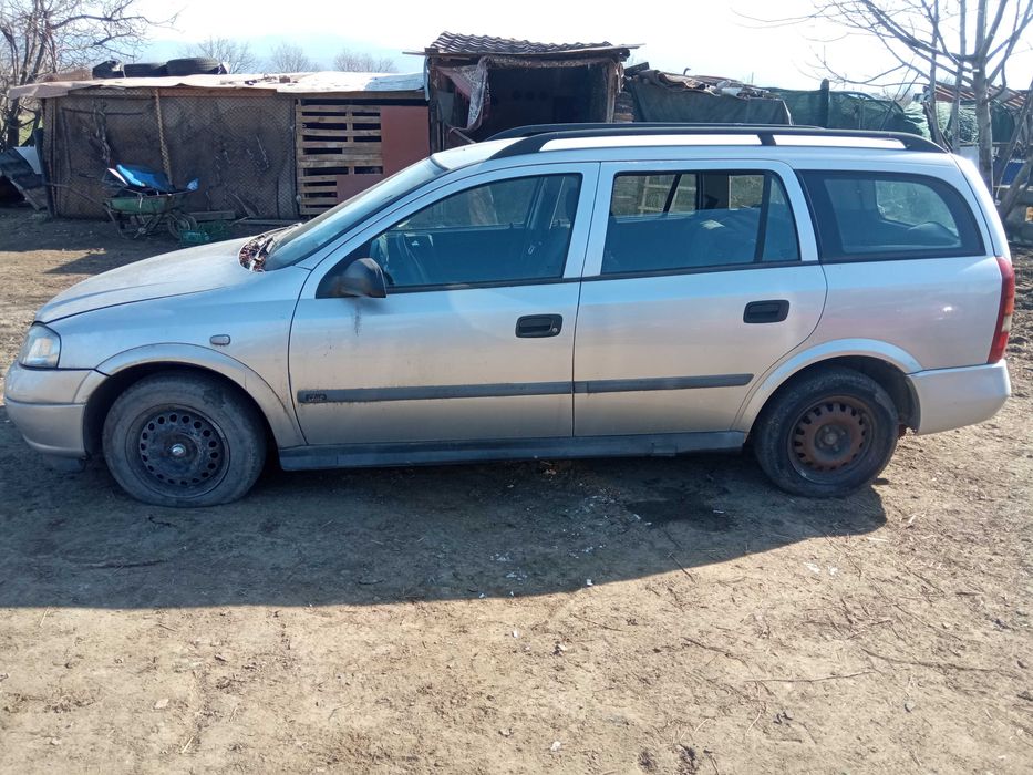 Продава се астра g на части или цялата