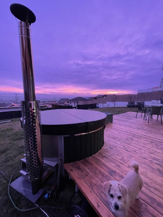 Inchiriere  casa panoramica cu jacuzzi si ciubar