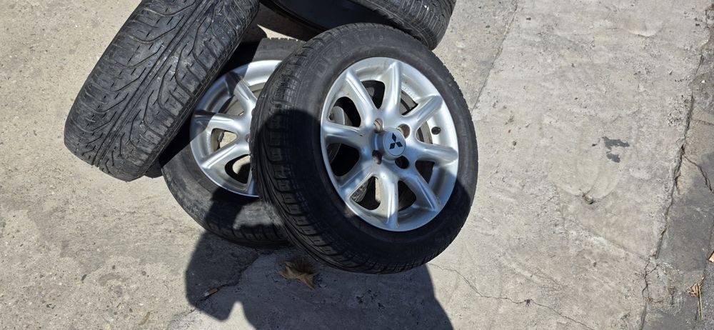 ДЖАНТИ 4бр 4х100 14 цола micubihi,Mazda, TOYOTA is DR