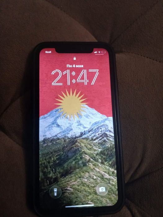 Iphone 11 с коробкой 128гб
