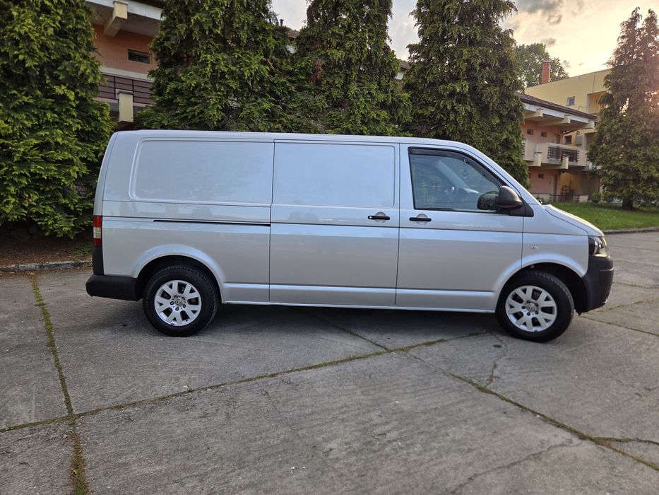 VOLKSWAGEN Transporter 2013 — imagine 9