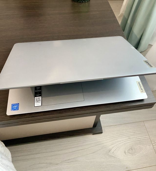 Laptop Lenovo IdeaPad 1 15IGL7 – ca nou, folosit de 2 ori