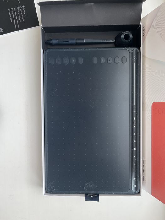 Графический планшет Huion HS611