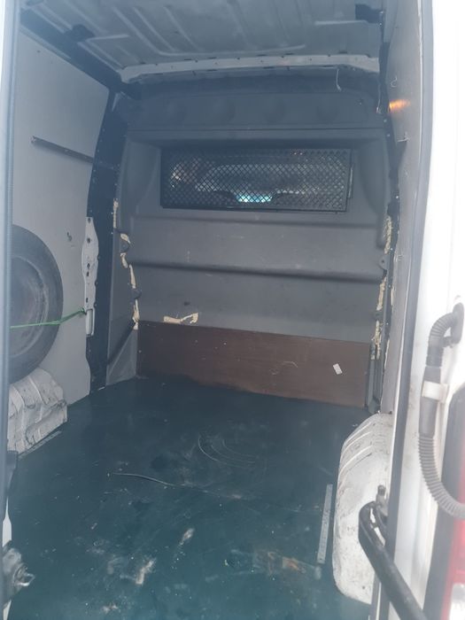 Vând Opel movano 2.3