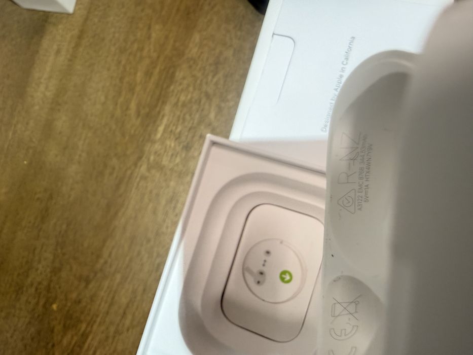 Airpods pro 3 кейс футляр  модель А3122