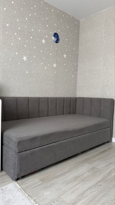 Диван подростковый