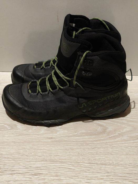 Bocanci barbati drumeții LaSportiva TxS GtX 43  1/2