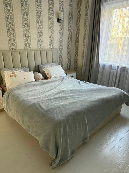 Ц-6 77 серия 4х-комн/2/4 ориентир: Lady D