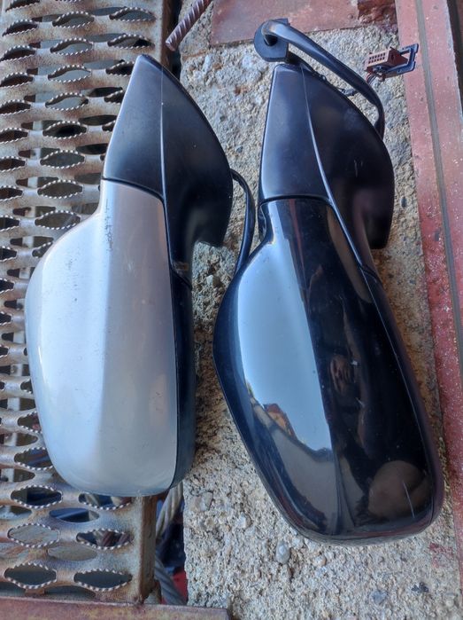 Дясно електрическо огледало без ел.прибиране за Пежо-407